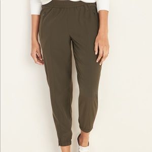 Old Navy Women’s Joggers- size XL
